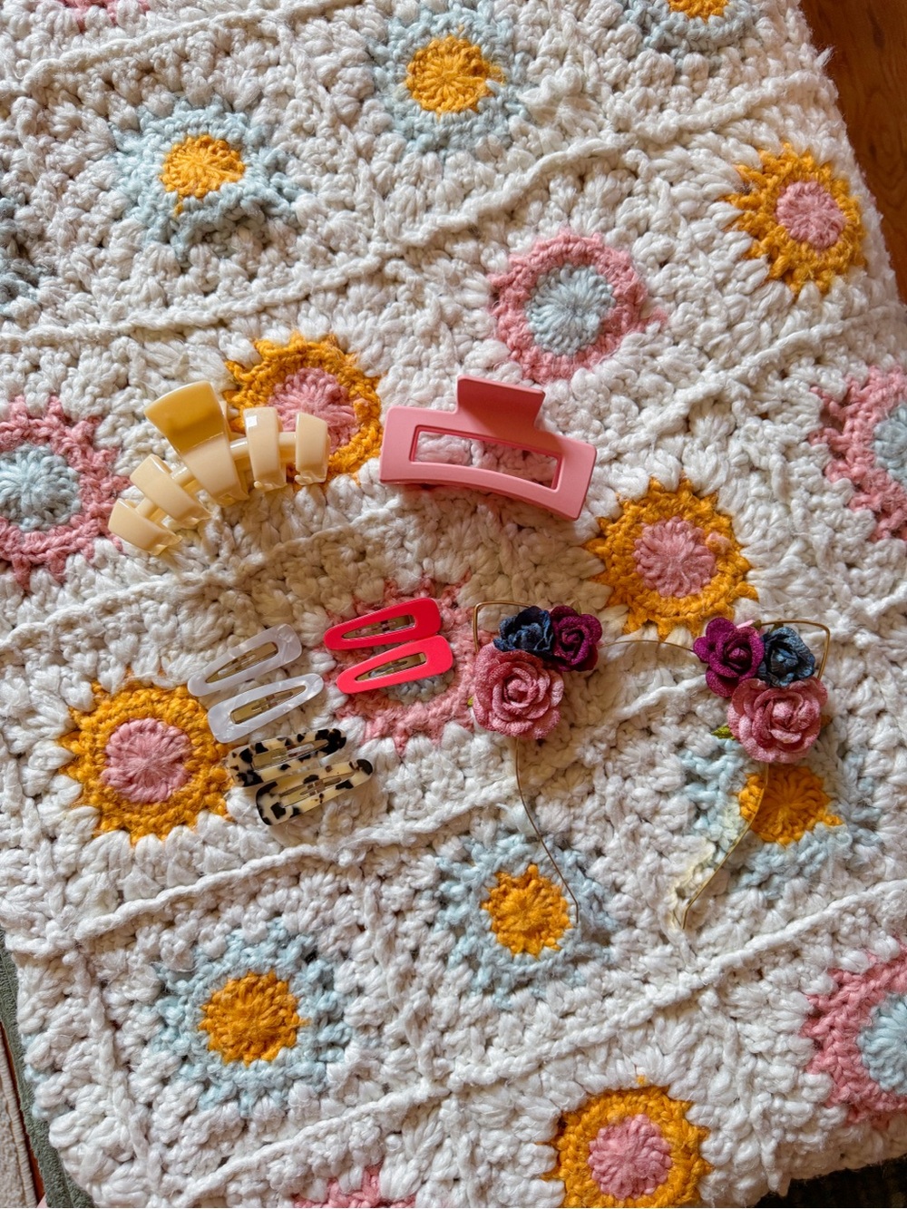 The Hair Day Bundle – Clips Barrettes + Floral Cat Ear Headband